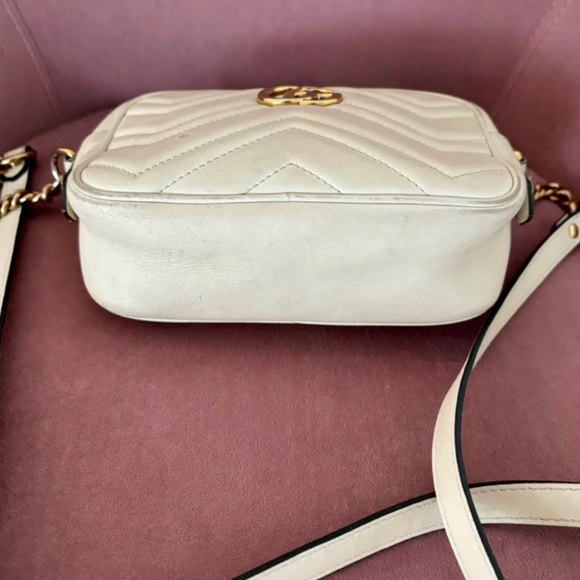 Authentic Gucci GG Marmont Mini Shoulder Bag - Picture 5 of 16